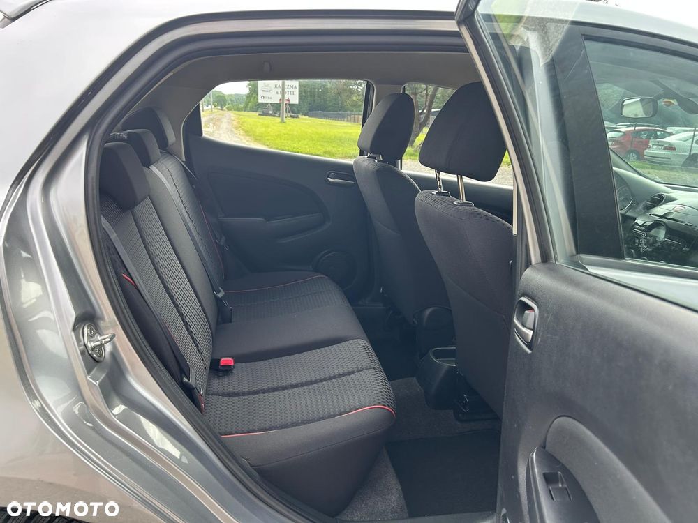 Mazda 2 - 17