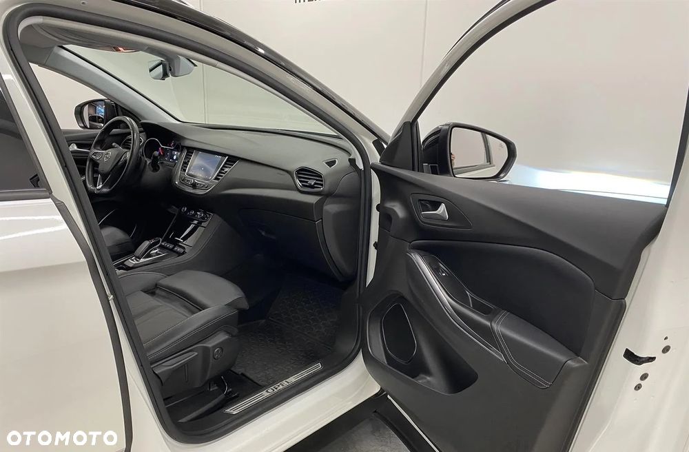 Opel Grandland X 1.6 T PHEV 4x4 Ultimate - 19