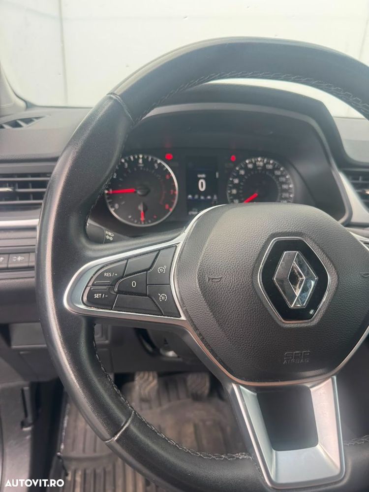 Renault Captur - 15