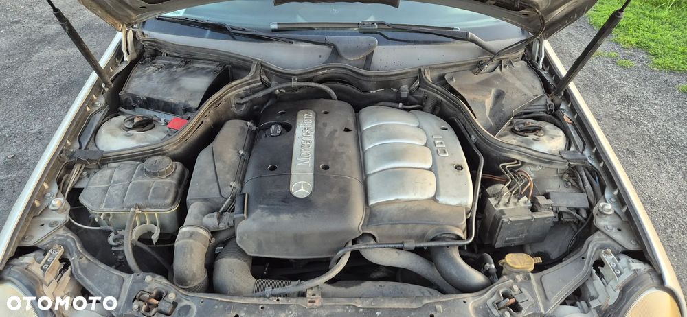 Mercedes-Benz Klasa C 220 T CDI Elegance - 12