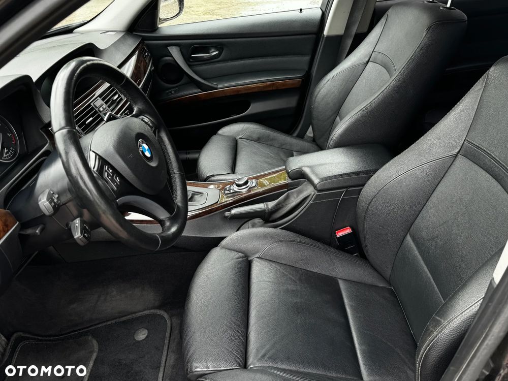 BMW Seria 3 335d - 10