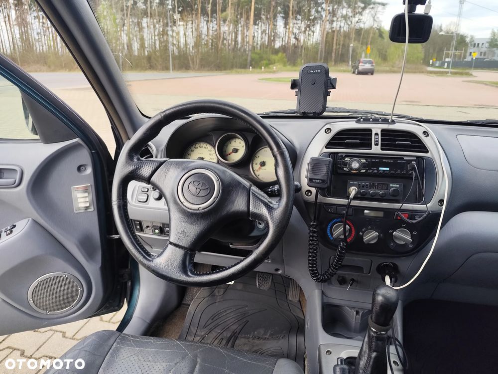Toyota RAV4 4x4 - 8