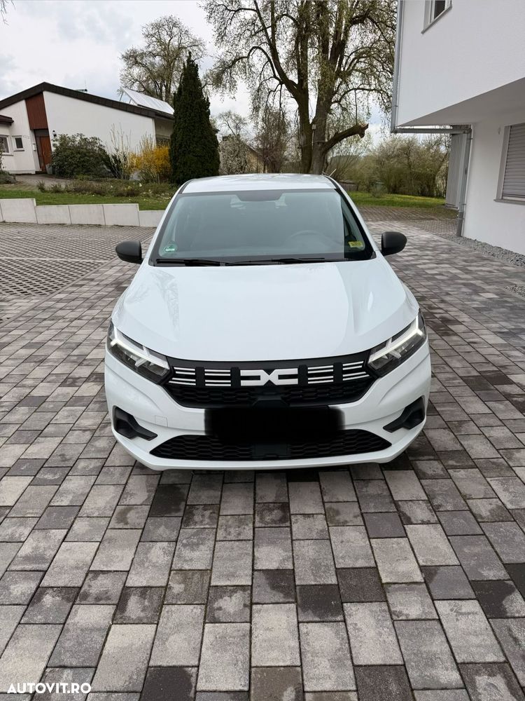 Dacia Sandero TCe 90 Essential - 2