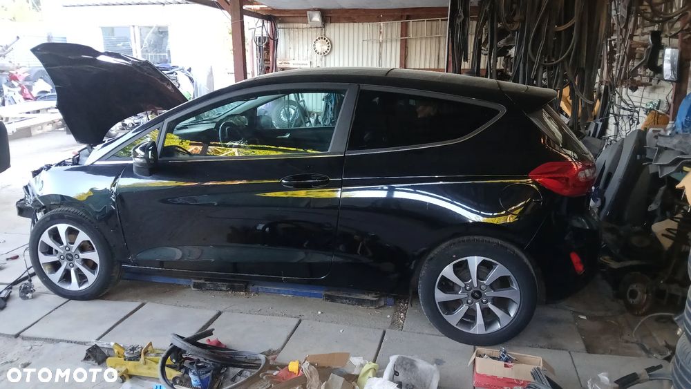 Dach panorama Ford Fiesta MK8 3D 2017-