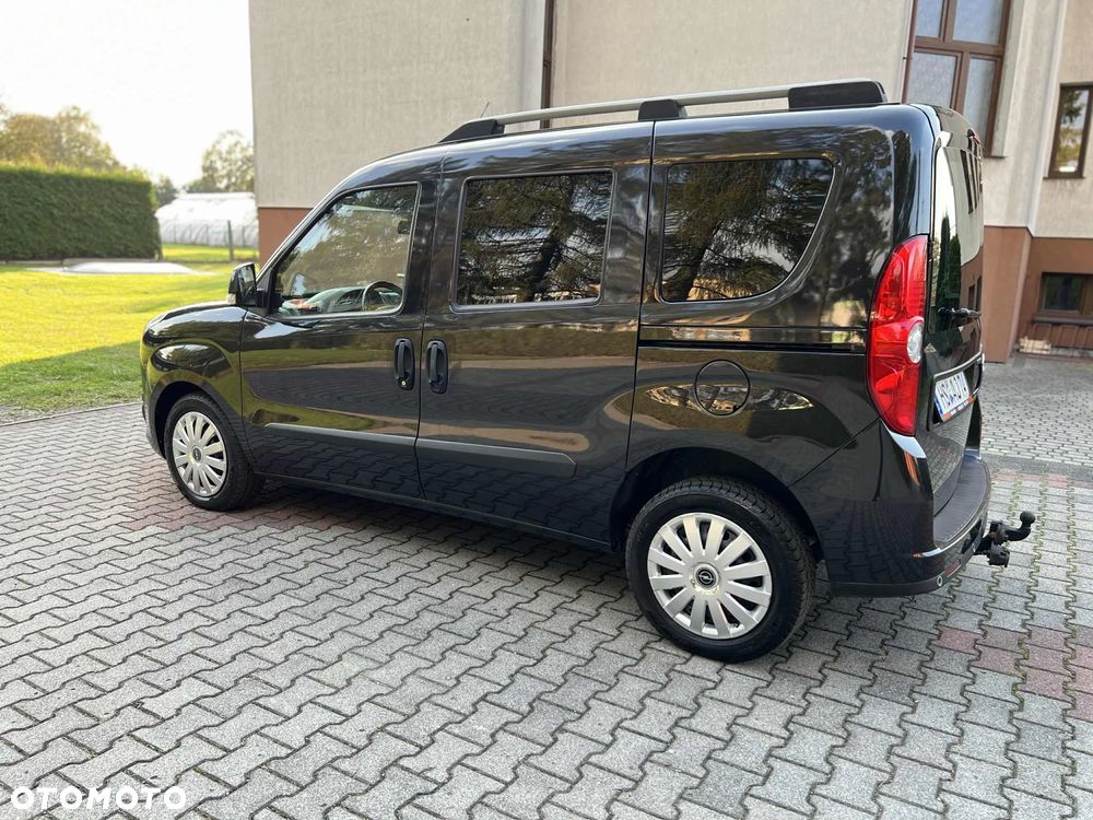 Opel Combo - 8