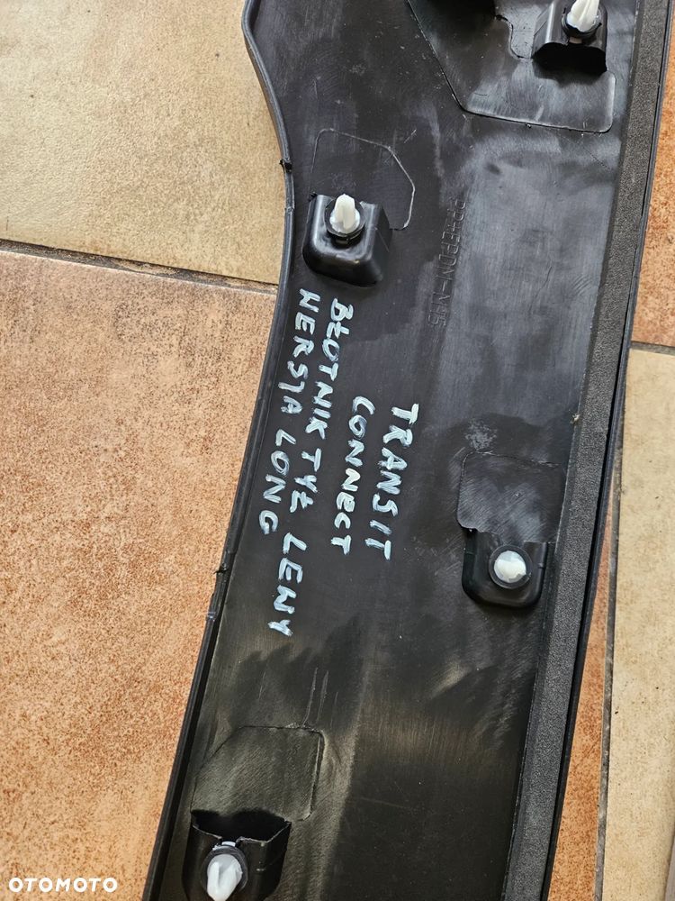 LISTWA BŁOTNIKA NA BŁOTNIK TYŁ TYLNA LEWA  FORD TRANSIT CONNECT LONG MAX 2015 ROK - 5