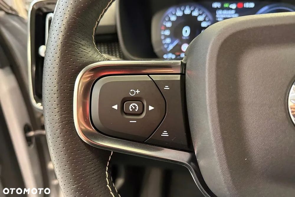 Volvo XC 40 T5 Recharge DKG RDesign - 27