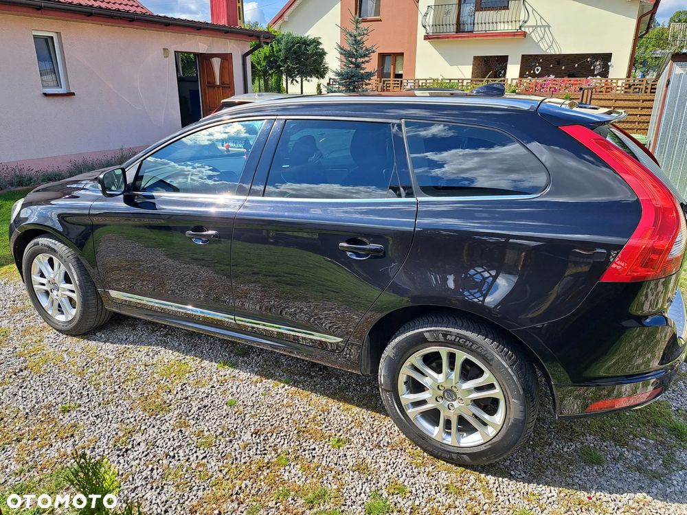 Volvo XC 60 - 8