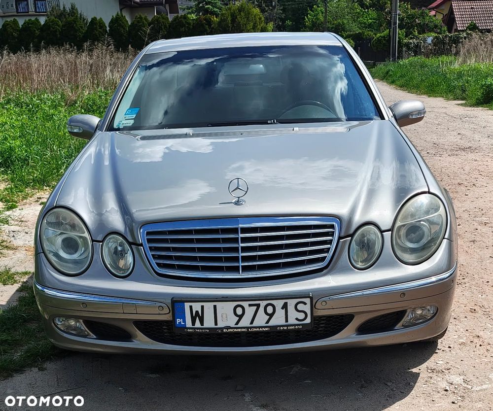 Mercedes-Benz Klasa E - 9