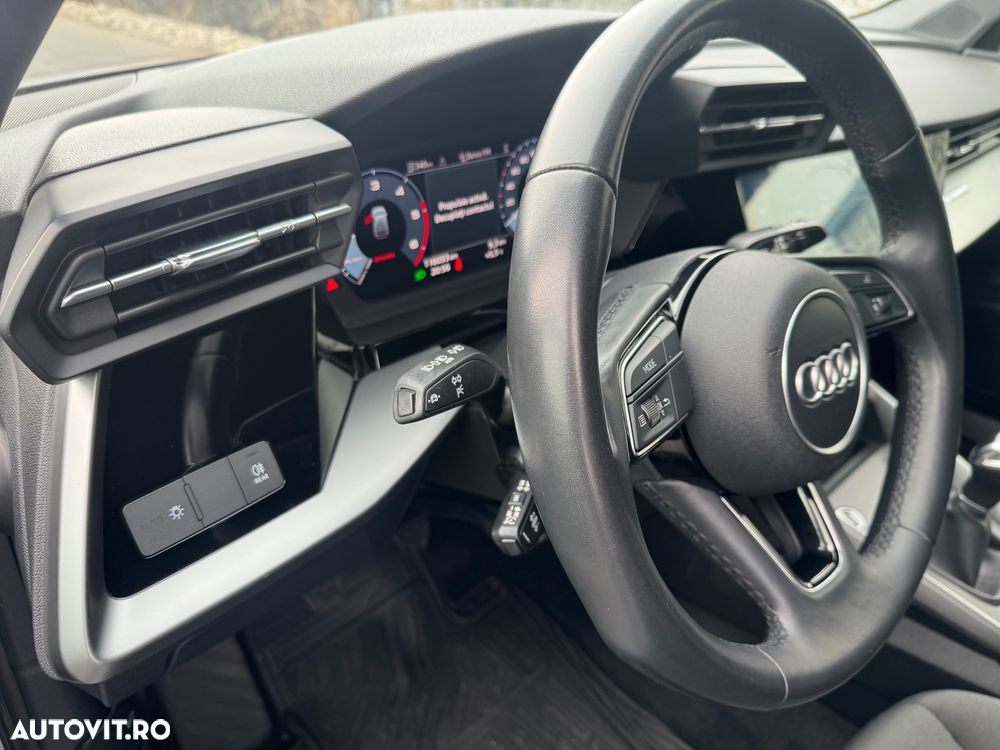 Audi A3 ack 2.0 30 TDI Advanced - 9