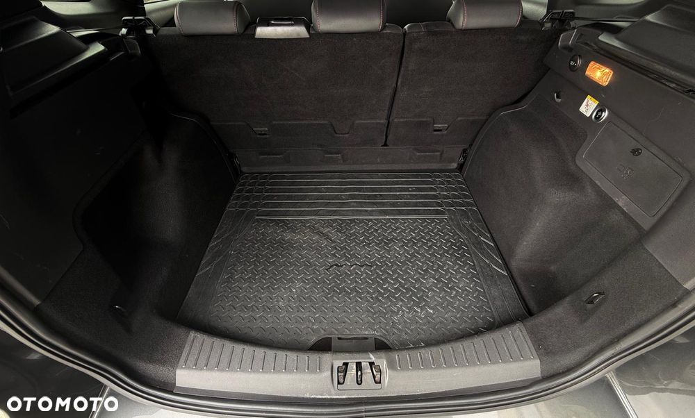 Ford Kuga 2.0 TDCi AWD ST-Line - 36