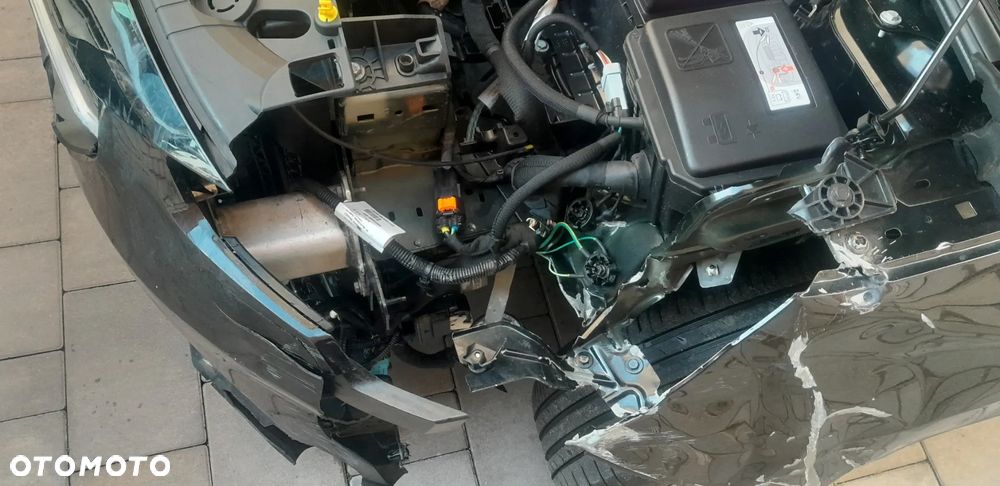 Opel Corsa 1.2 Direct Injection Turbo Start/Stop GS Line - 25