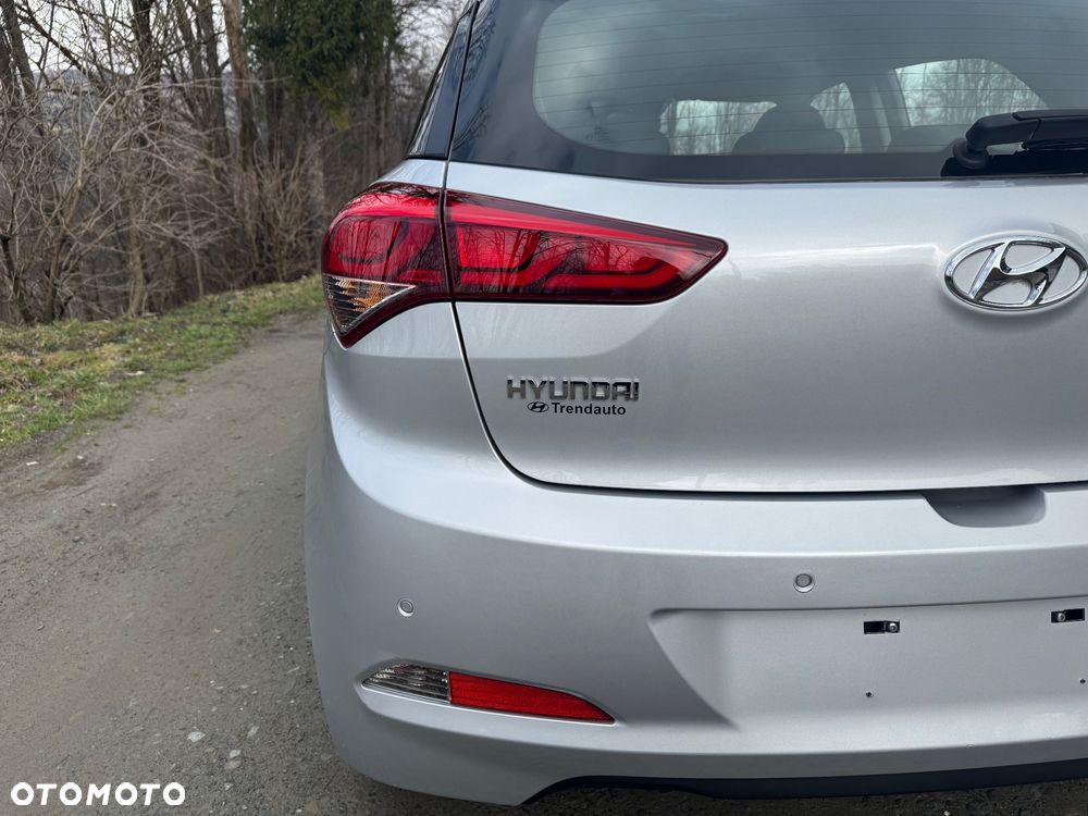 Hyundai i20 1.1 CRDi 5 Star Edition - 9