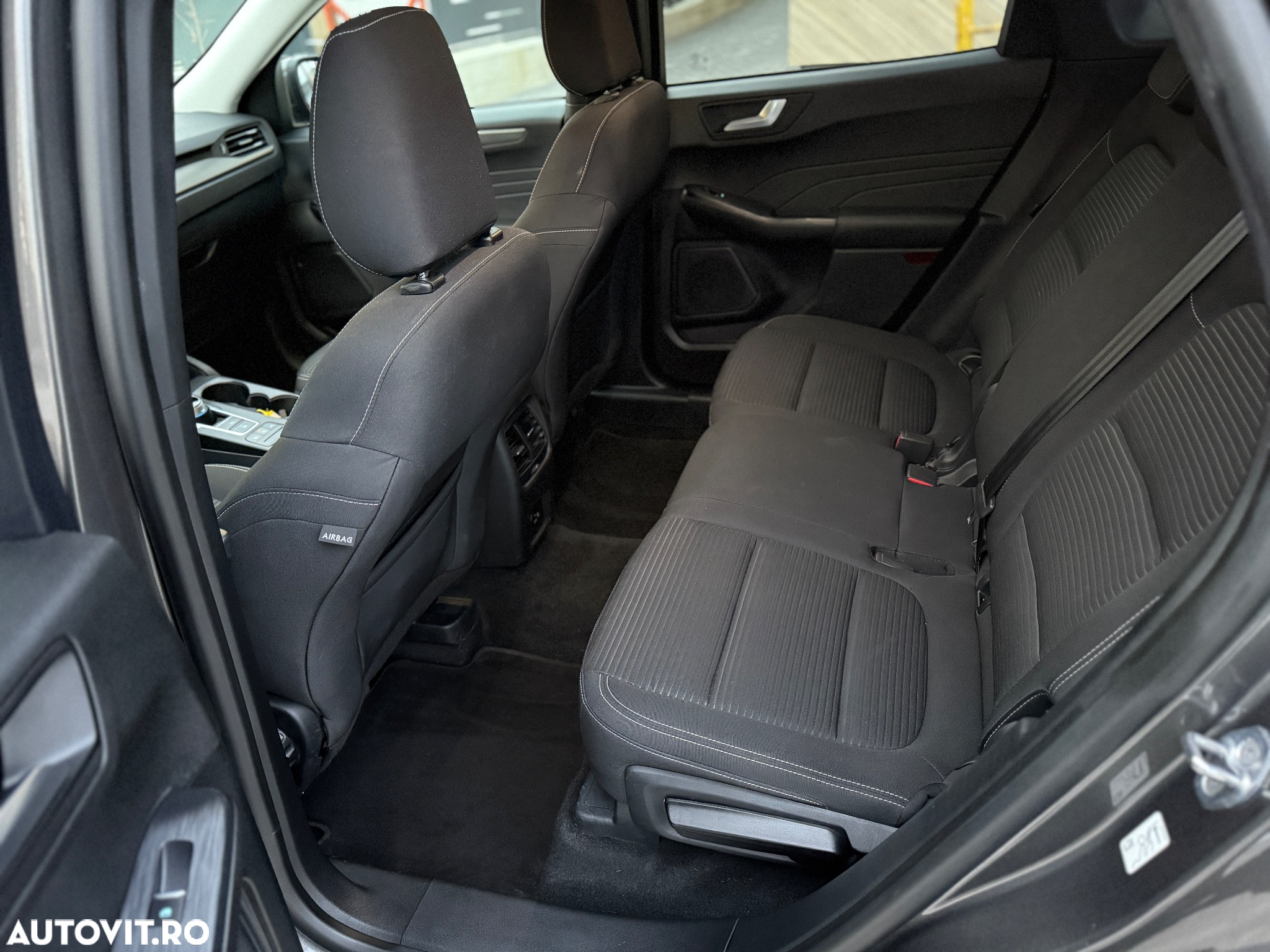 Ford Kuga 1.5 EcoBlue Aut. TITANIUM - 19