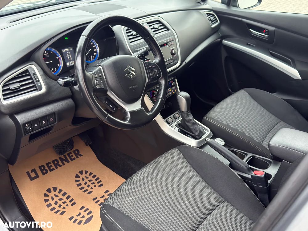 Suzuki S-Cross 1.6 DDIS TCSS 4x4 Comfort+ - 5