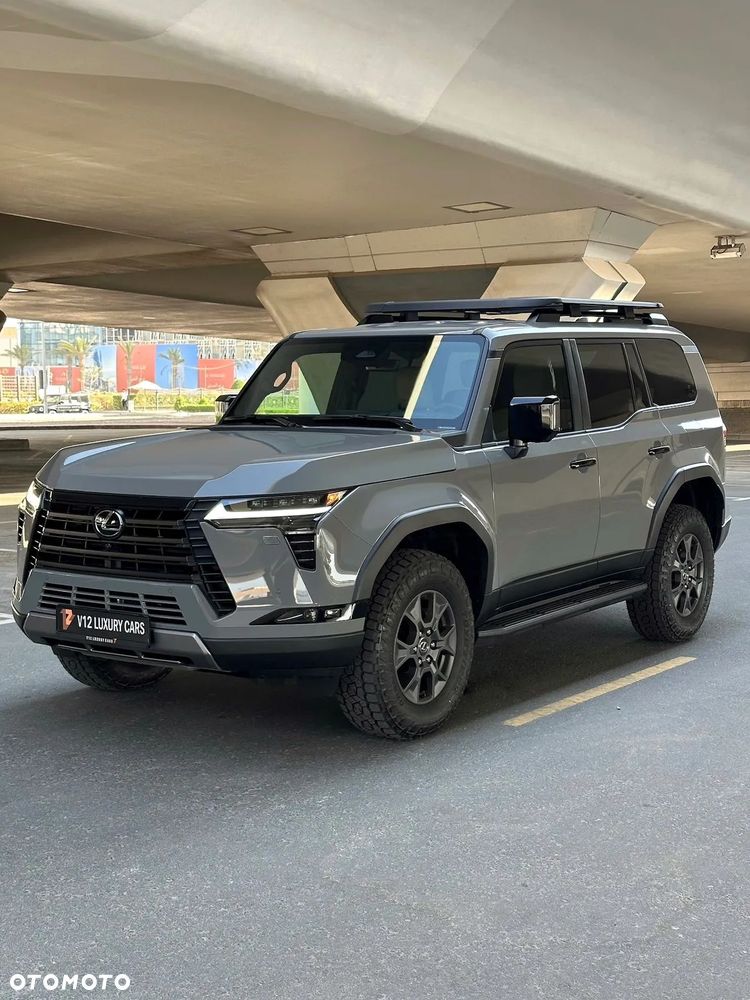 Lexus GX - 1
