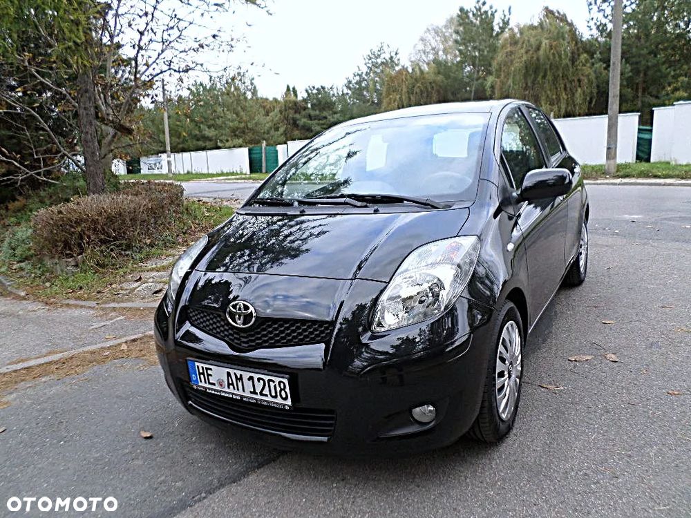 Toyota Yaris 1.33 VVT-i Executive - 23