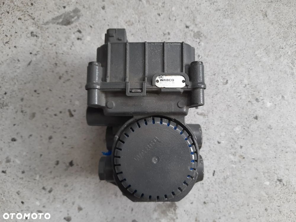 Zawór EBS Wabco Mercedes Actros MP4 0004297524 - 1