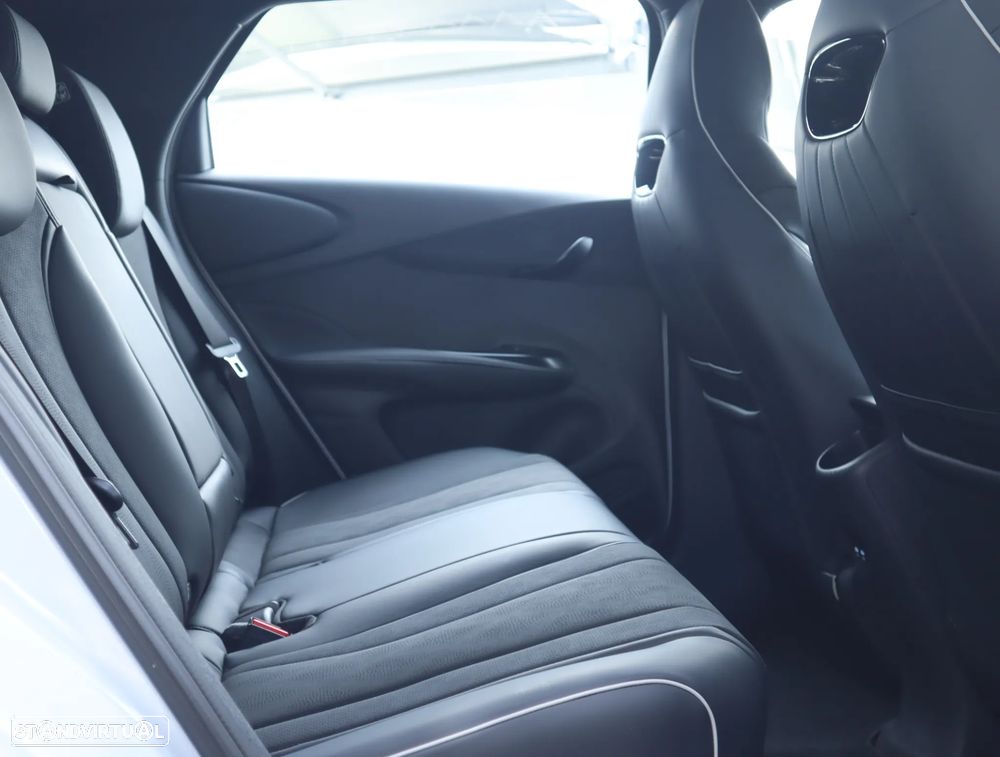BYD Dolphin 60.4 kWh Comfort - 23