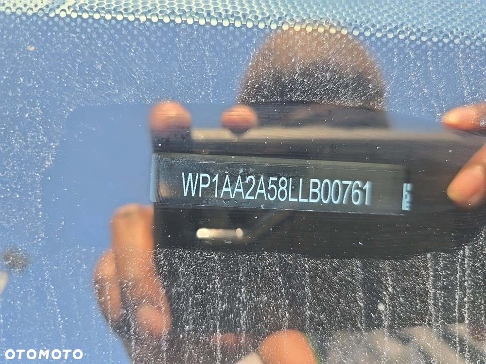 Porsche Macan Standard - 18