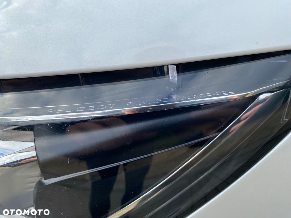 Peugeot 308 SW BlueHDi 150 EAT6 Stop & Start Allure - 13