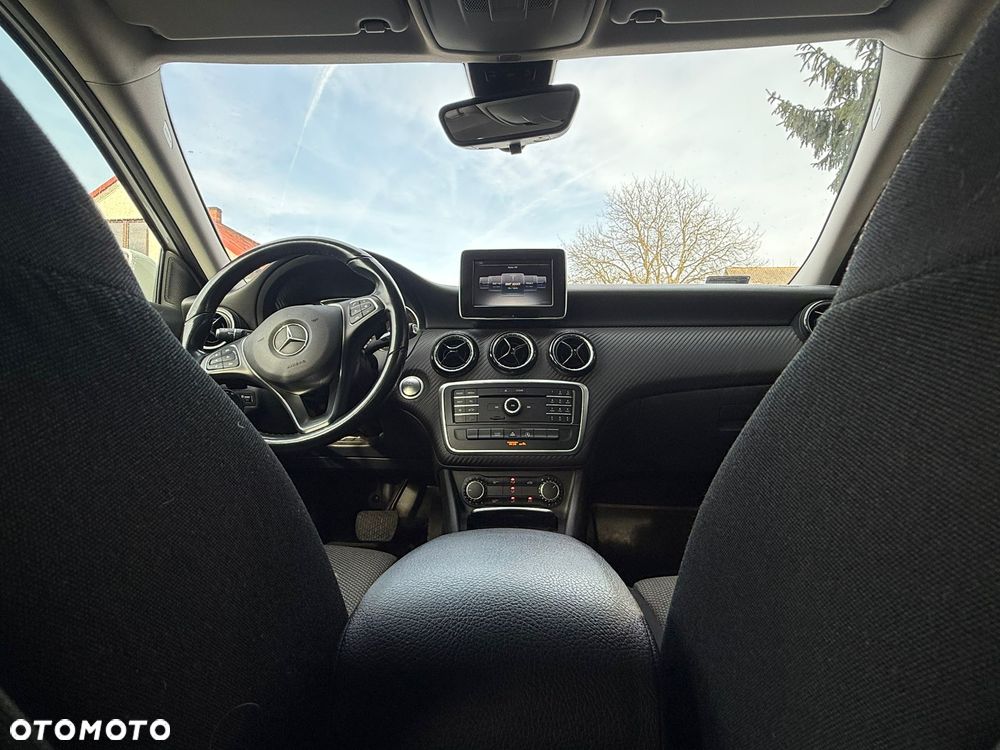 Mercedes-Benz GLA 200 d 7G-DCT Style - 22