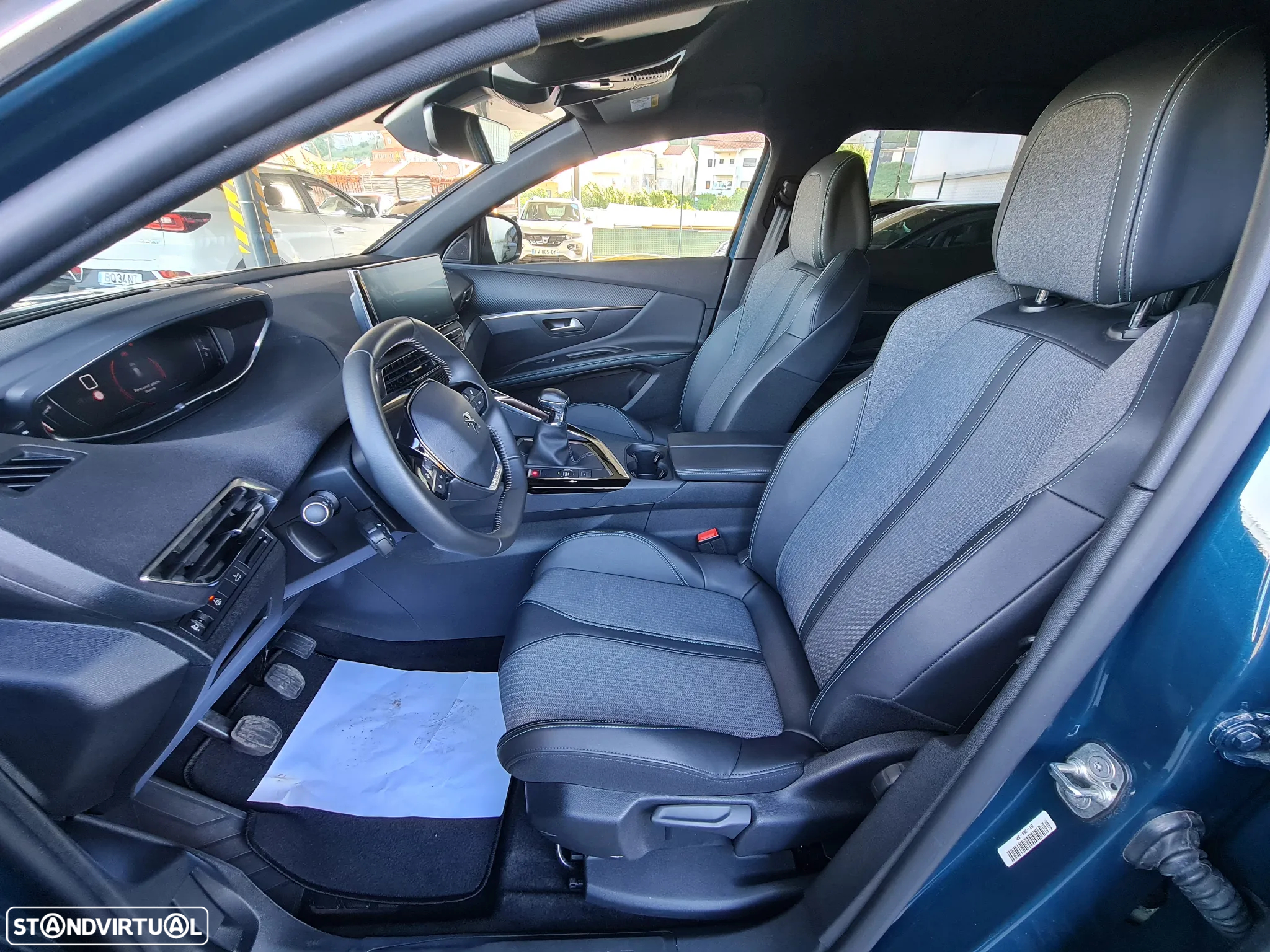 Peugeot 3008 PureTech 130 Stop & Start Allure - 13