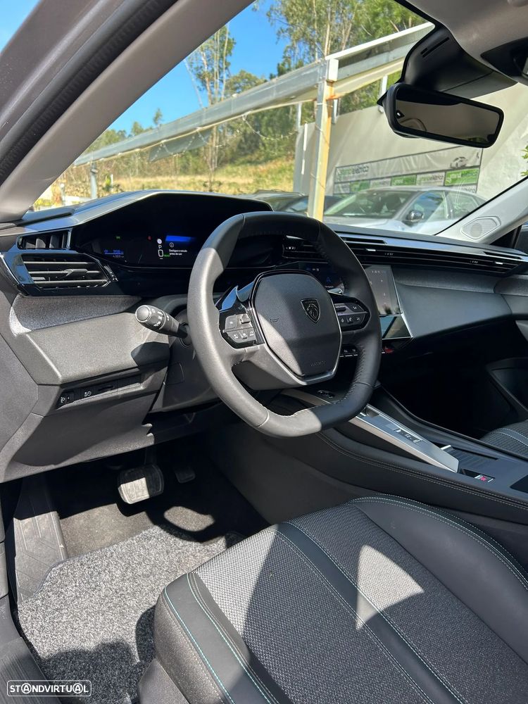 Peugeot e-308 54 kWh Allure - 7