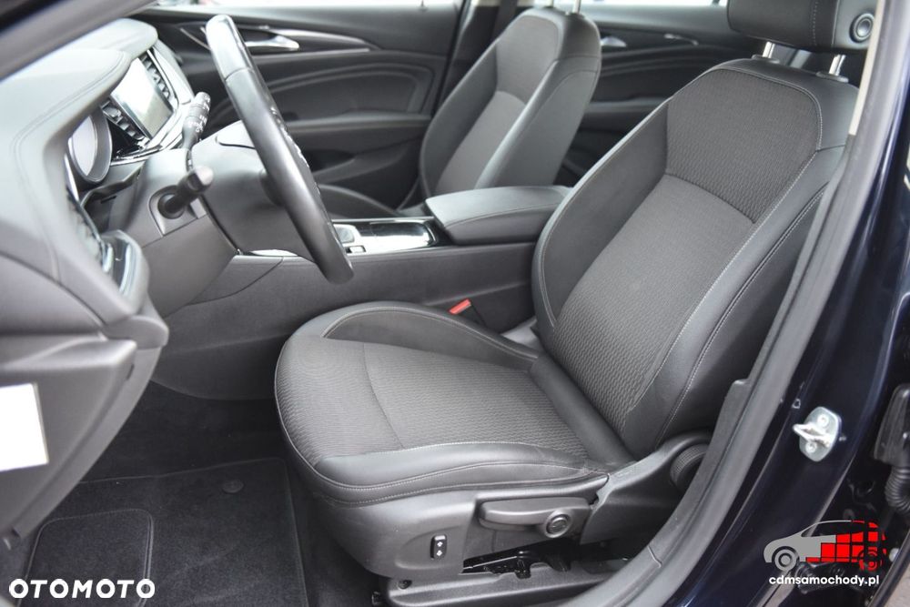 Opel Insignia - 17