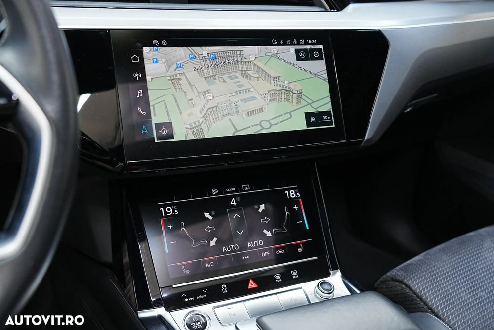 Audi e-tron Sportback 50 quattro S line - 11