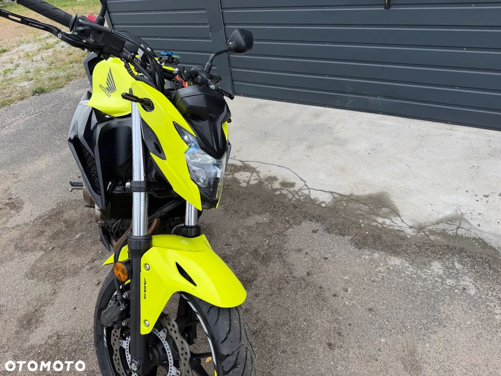 Honda CB - 11