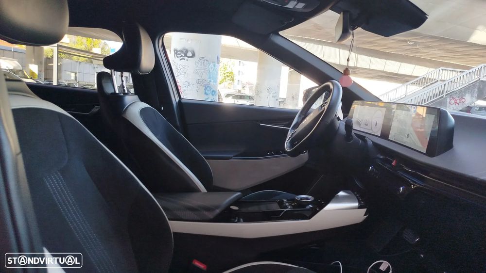 Kia EV6 77,4-kWh AWD GT-line - 28