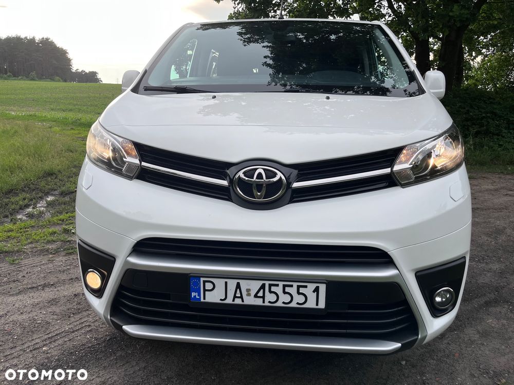 Toyota ProAce Kombi 2.0 D-4D Long 2,8t - 13