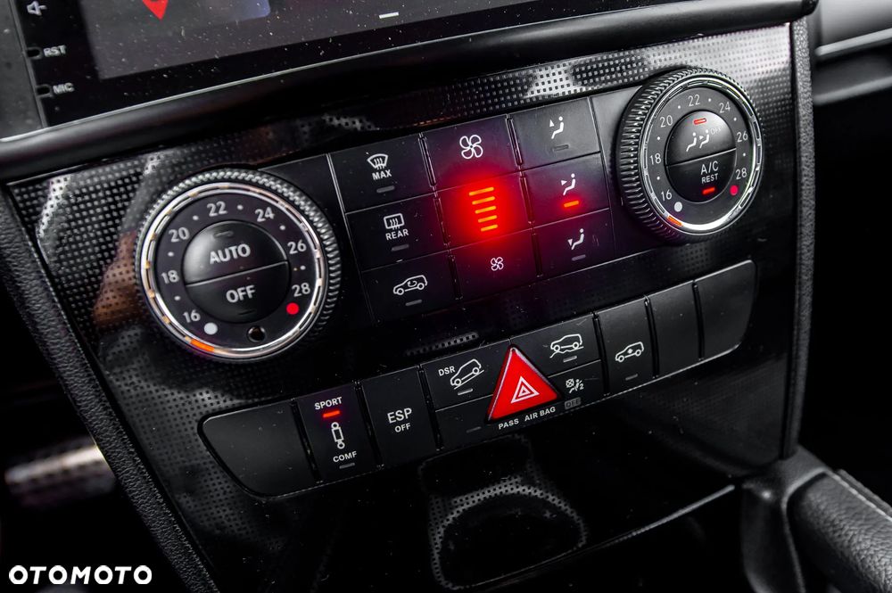 Mercedes-Benz ML 280 CDI 4Matic 7G-TRONIC Edition 10 - 36