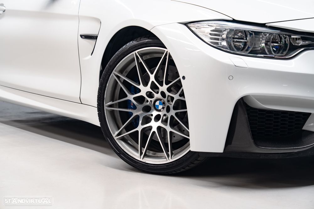 BMW M4 Cabrio DKG Competition - 4
