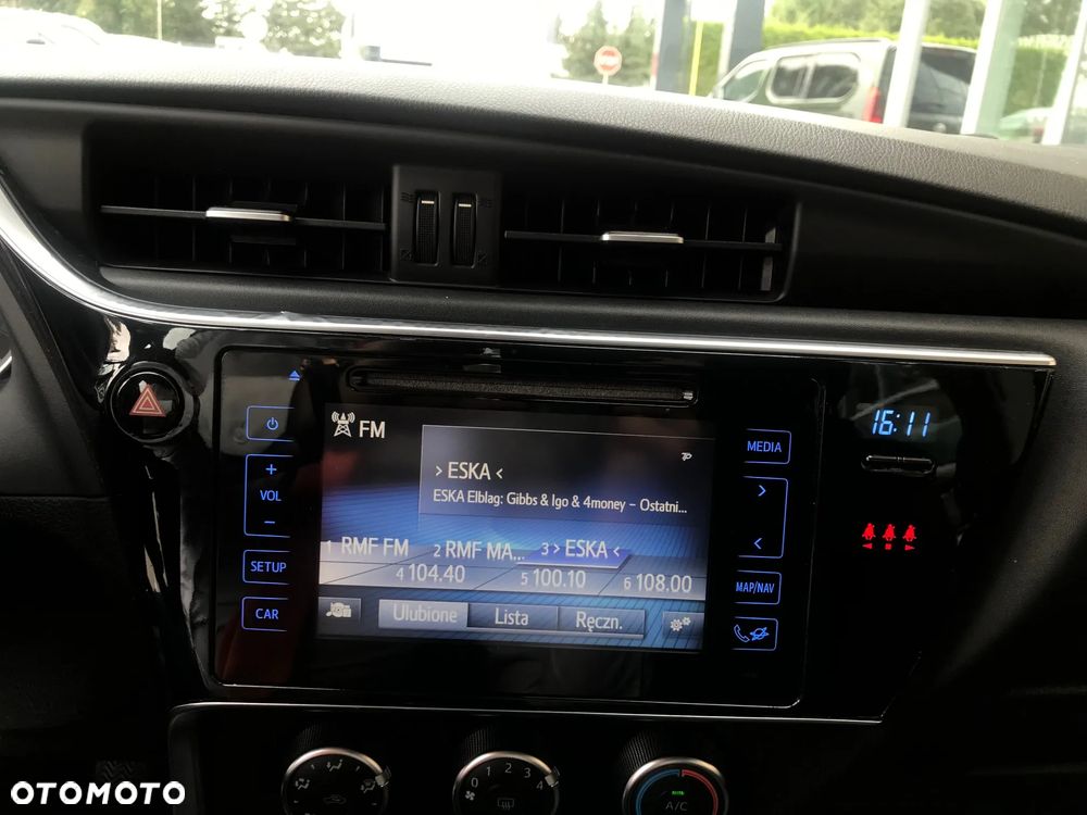 Toyota Corolla 1.6 Classic Plus - 23