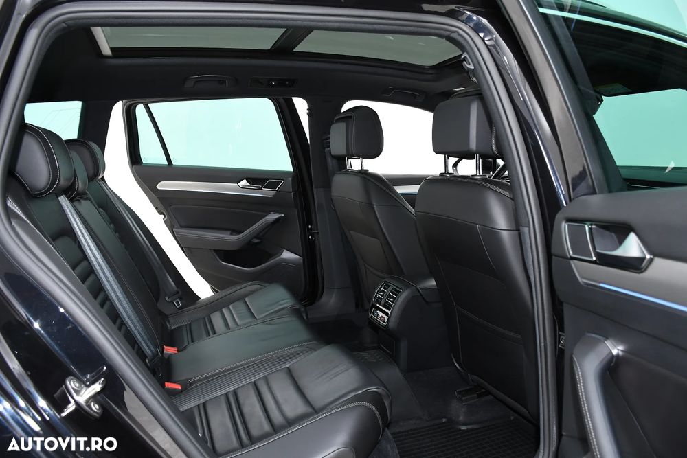 Volkswagen Passat 2.0 TDI DSG 4Motion R Executive - 6