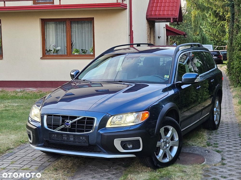Volvo XC 70 D5 AWD Summum - 1