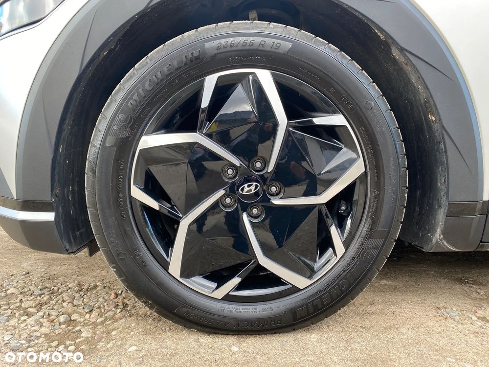 Hyundai IONIQ 5 77,4 kWh 4WD Dynamiq - 21