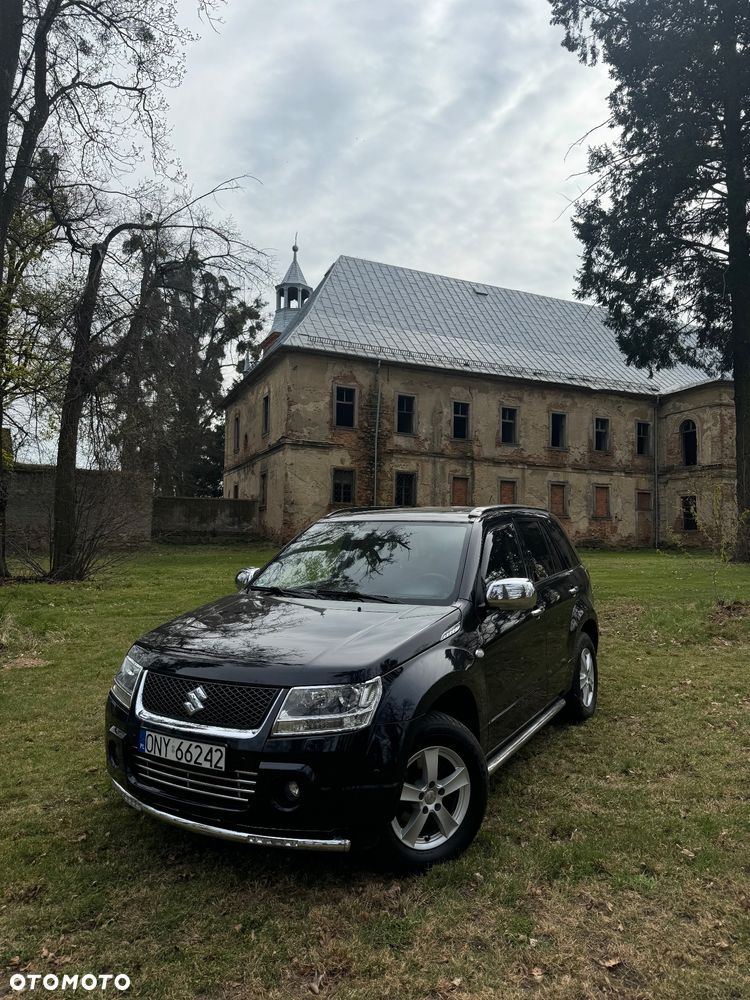 Suzuki Grand Vitara 2.0 De Luxe - 1