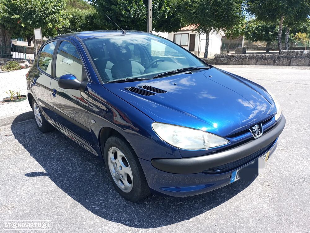 Peugeot 206 1.1 Color Line - 4
