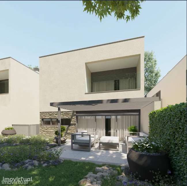 Moradia Térrea Premium Quinta de S. Tiago: 3 Suítes e Jardim Privado - Grande imagem: 2/3