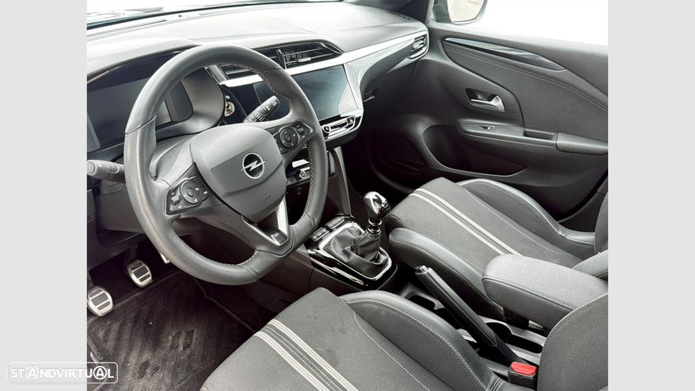 Opel Corsa 1.2 T GS — fotografia 12