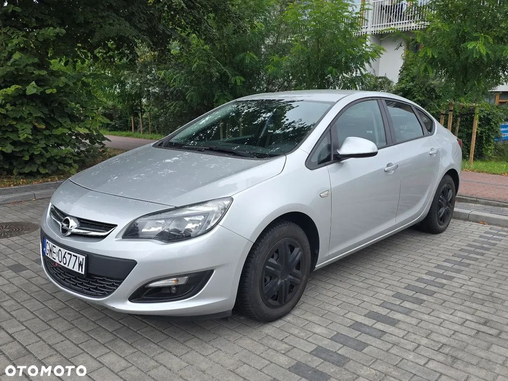 Opel Astra 1.4 T EU6 - 1