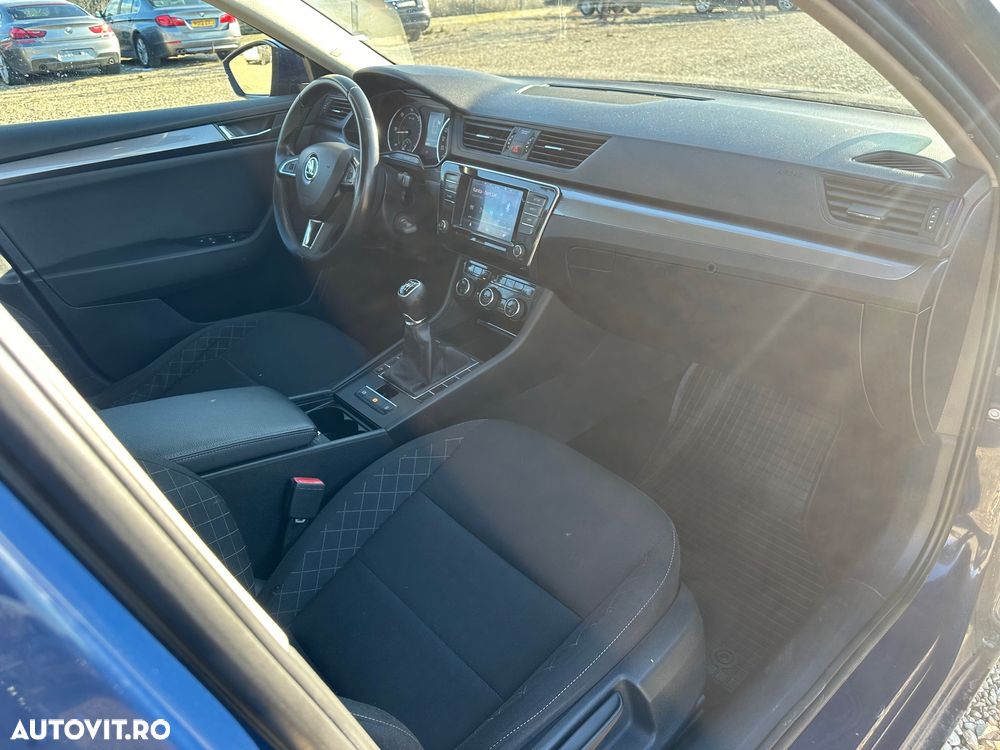 Skoda Superb 2.0 TDI Active - 6