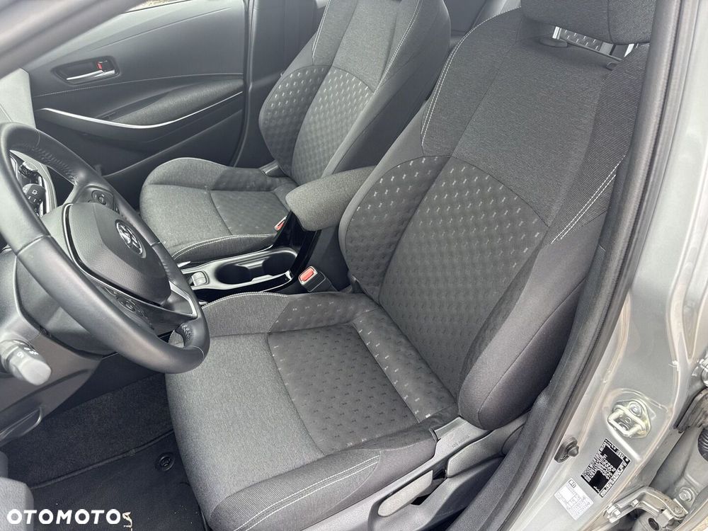 Toyota Corolla 1.8 Hybrid Comfort - 9