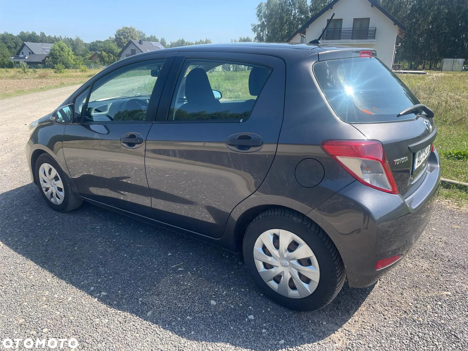 Toyota Yaris 1.4 D-4D Terra EU5 - 8