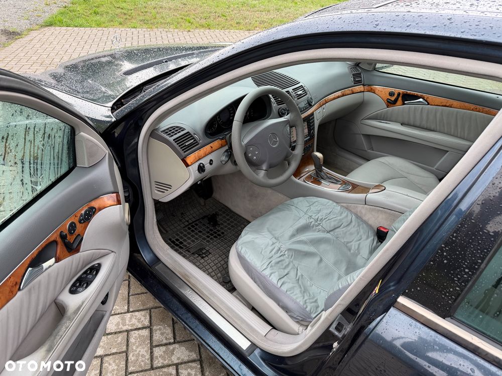 Mercedes-Benz Klasa E 320 CDI Elegance - 12