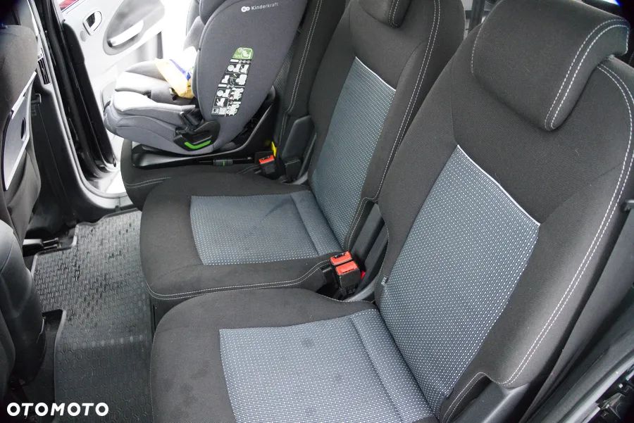 Ford S-Max 2.0 Trend - 19