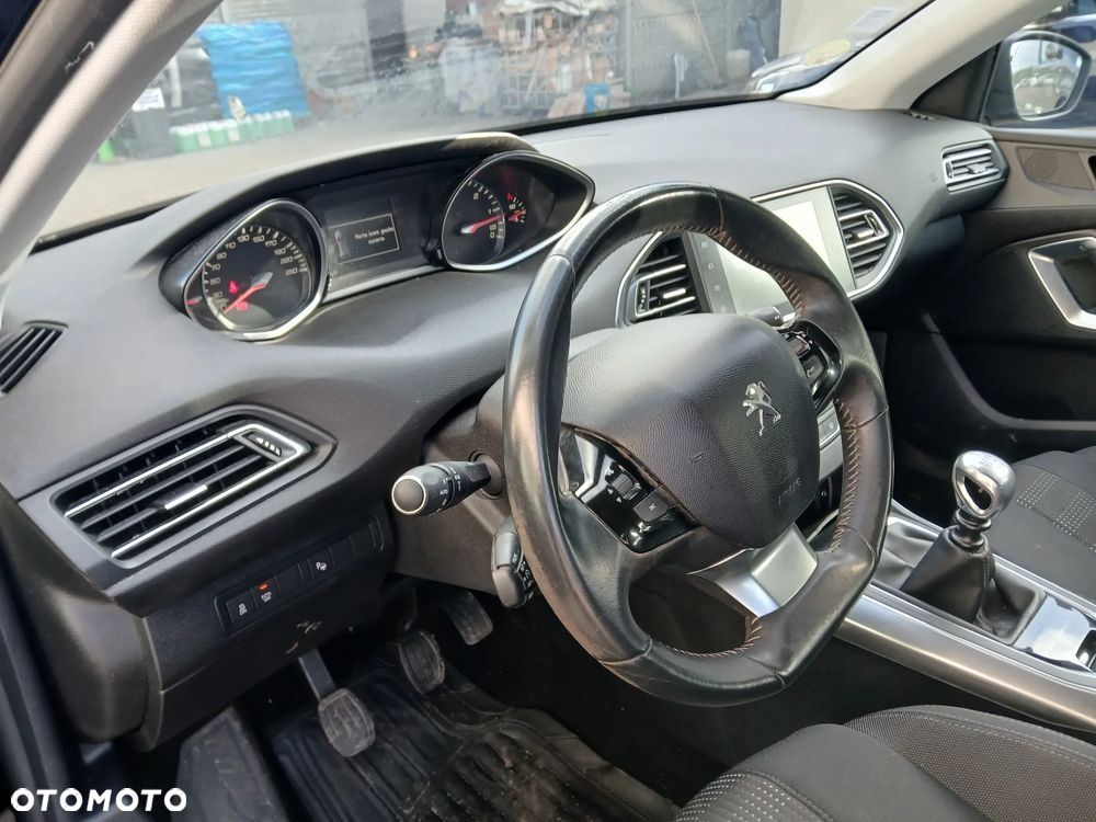 Peugeot 308 BlueHDi 150 Stop & Start Allure - 16
